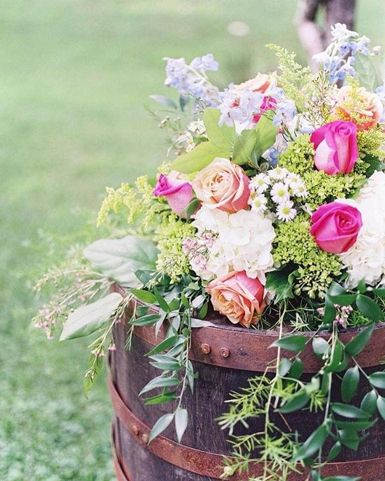 seasonal wedding flowers